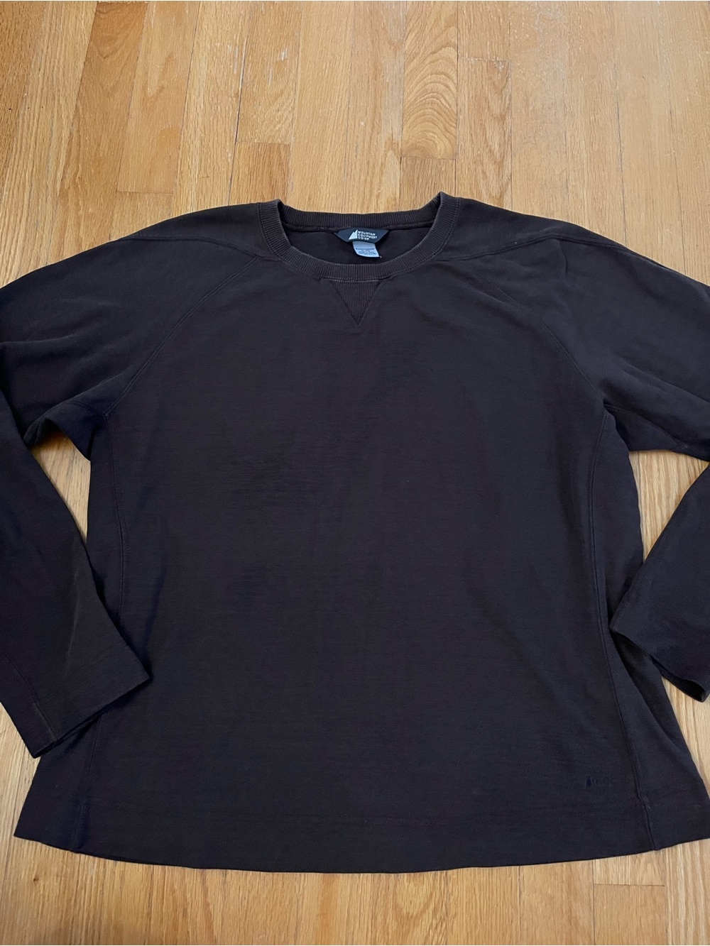 MEC Brown Long-Sleeve Crewneck Shirt